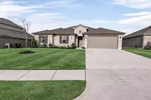 805 Alexandria Ln, Joshua, TX 76058 - Photo 1
