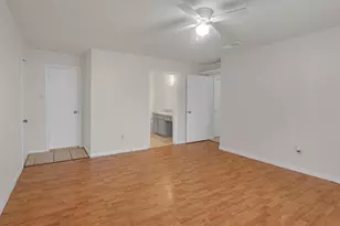 919 Southmoor Dr, Arlington, TX 76010 - Photo 12