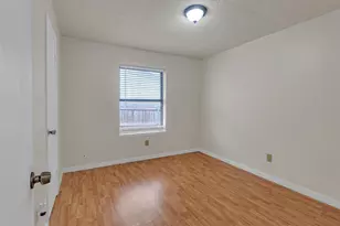 919 Southmoor Dr, Arlington, TX 76010 - Photo 8