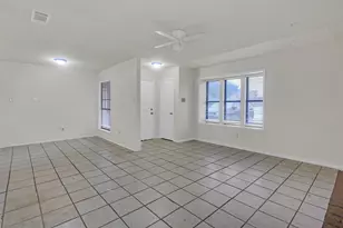 919 Southmoor Dr, Arlington, TX 76010 - Photo 4