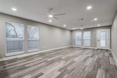 2617 Birmingham Avenue, Dallas, TX 75215 - Photo 4