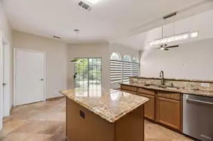4341 Palmdale Dr, Plano, TX 75024 - Photo 4