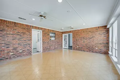 1925 Kings Canyon Circle, Fort Worth, TX 76134 - Photo 12