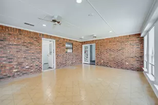 1925 Kings Canyon Cir, Fort Worth, TX 76134 - Photo 12