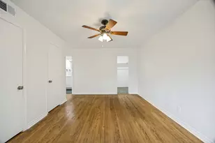 10422 Lake Gardens Dr, Dallas, TX 75218 - Photo 16