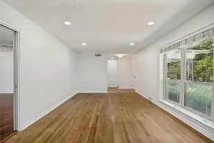 10422 Lake Gardens Dr, Dallas, TX 75218 - Photo 4