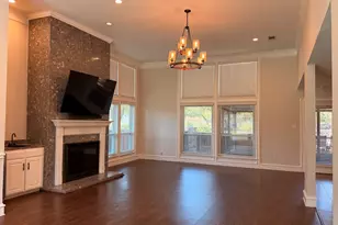 2024 N St Andrews Ct, Arlington, TX 76011 - Photo 6