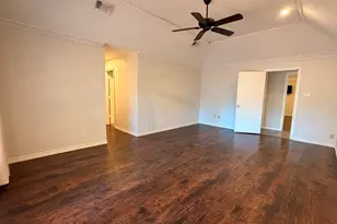 2024 N St Andrews Ct, Arlington, TX 76011 - Photo 16