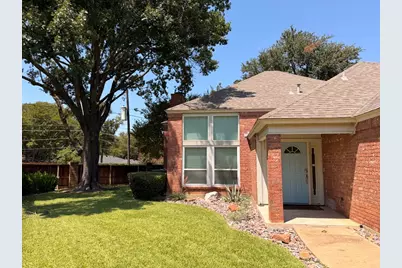 2024 N Saint Andrews Court, Arlington, TX 76011 - Photo 1