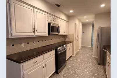 2024 N Saint Andrews Court, Arlington, TX 76011 - Photo 10