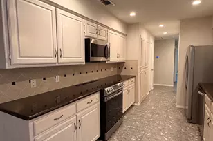 2024 N St Andrews Ct, Arlington, TX 76011 - Photo 10