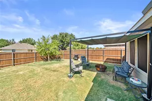 2015 Ava Dr, Ennis, TX 75119 - Photo 16