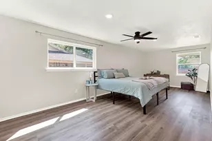 1926 Normandy Dr, Irving, TX 75060 - Photo 10