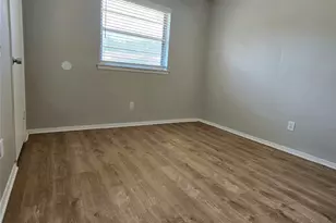 6924 Yorkston St, Watauga, TX 76148 - Photo 18