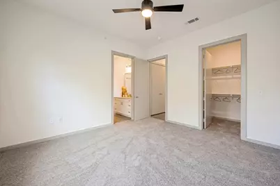 5885 Calmont Avenue #6101, Fort Worth, TX 76107 - Photo 4