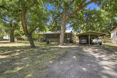 7094 Horseshoe Bend Trail, Weatherford, TX 76087 - Photo 2