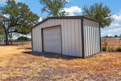 161 Tomlinson Road, Granbury, TX 76049 - Photo 26