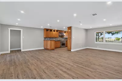 161 Tomlinson Road, Granbury, TX 76049 - Photo 6