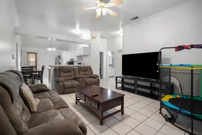 1724 Willow Hollow Drive, Garland, TX 75040 - Photo 4
