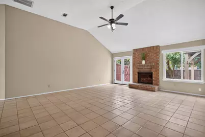 7800 Bucknell Drive, Rowlett, TX 75088 - Photo 4