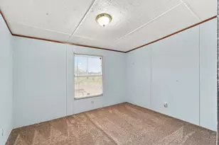 924 Prairie Clover Trail, Fort Worth, TX 76131 - Photo 10