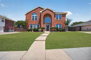 205 Thomas Dr, Murphy, TX 75094 - Photo 2