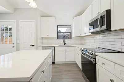 1203 S College Street, McKinney, TX 75069 - Photo 10