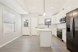 1203 S College St, McKinney, TX 75069 - Photo 12