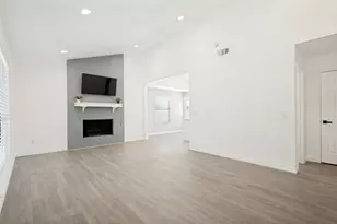 1203 S College St, McKinney, TX 75069 - Photo 6