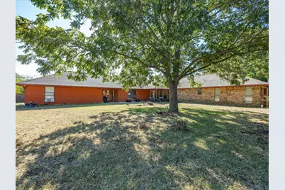 840 Lynn Ann Drive, Red Oak, TX 75154 - Photo 2