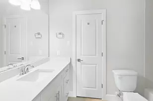 5713 Woodlands Dr, The Colony, TX 75056 - Photo 12