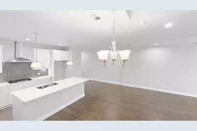 5713 Woodlands Drive, The Colony, TX 75056 - Photo 4