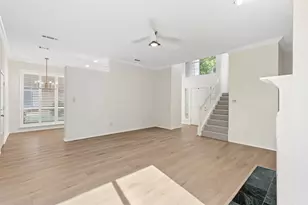 1432 Swan Ct, Lewisville, TX 75077 - Photo 14