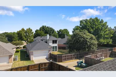1432 Swan Court, Lewisville, TX 75077 - Photo 28