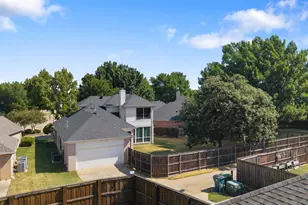 1432 Swan Ct, Lewisville, TX 75077 - Photo 28