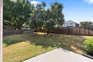 1432 Swan Ct, Lewisville, TX 75077 - Photo 26