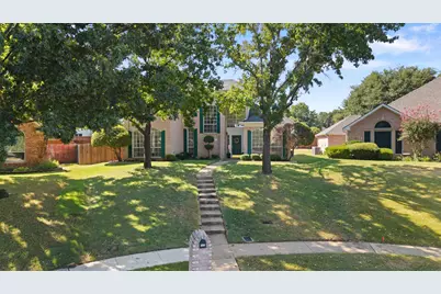 1432 Swan Court, Lewisville, TX 75077 - Photo 4