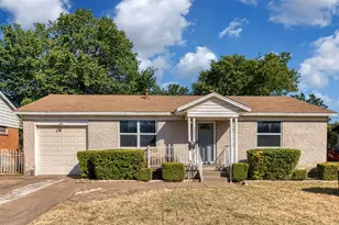 1017 E Spurgeon St, Fort Worth, TX 76115 - Photo 24