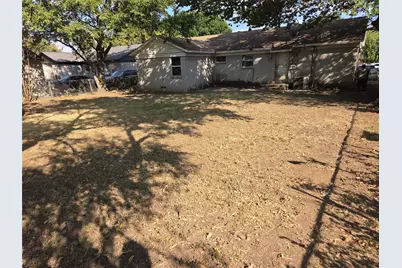 1017 E Spurgeon Street, Fort Worth, TX 76115 - Photo 18
