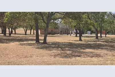 139 Pecan Drive, Gainesville, TX 76240 - Photo 1