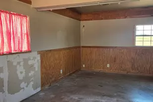 139 Pecan Dr, Gainesville, TX 76240 - Photo 8