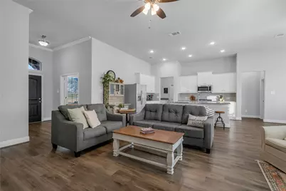 536 Private Road 7017, Edgewood, TX 75117 - Photo 4