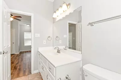 704 Monique, Cedar Hill, TX 75104 - Photo 8