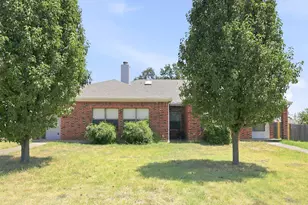 704 Monique, Cedar Hill, TX 75104 - Photo 1