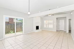 704 Monique, Cedar Hill, TX 75104 - Photo 4