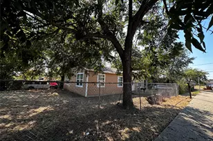 1400 E Cantey, Fort Worth, TX 76104 - Photo 2