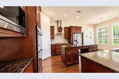 7061 Whispering Oaks, McKinney, TX 75071 - Photo 10