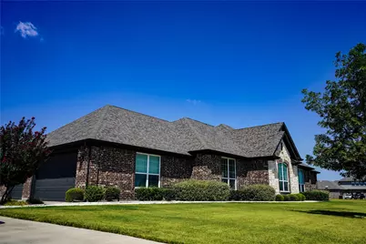 7061 Whispering Oaks, McKinney, TX 75071 - Photo 2