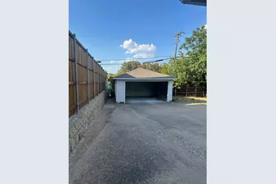 6365 Malcolm Drive, Dallas, TX 75214 - Photo 12