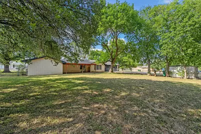 739 N Old Robinson Road, Robinson, TX 76706 - Photo 32